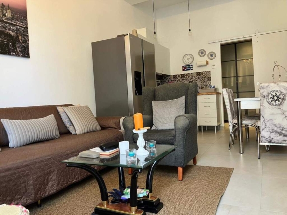 Imagen 2 de Apartamento Reformado en Can Pei.