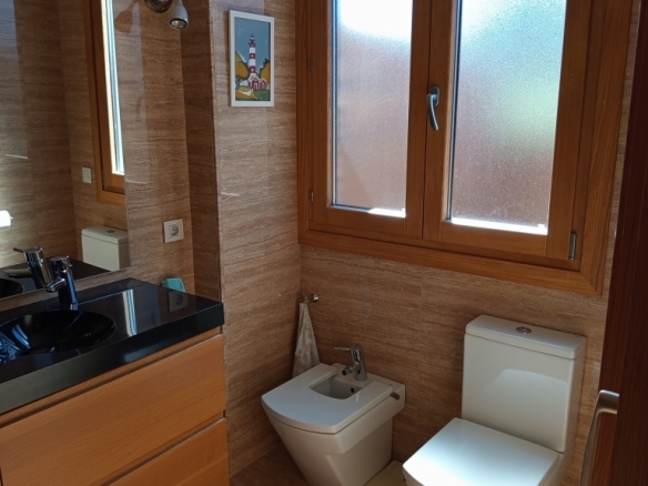 Imagen 4 de Casa-Chalet en Venta en Vitoria Álava SALBURUA