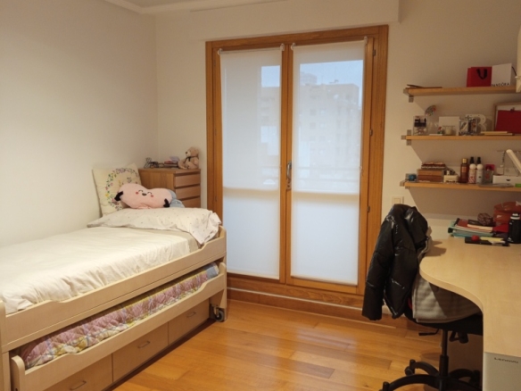 Imagen 1 de Casa-Chalet en Venta en Vitoria Álava SALBURUA