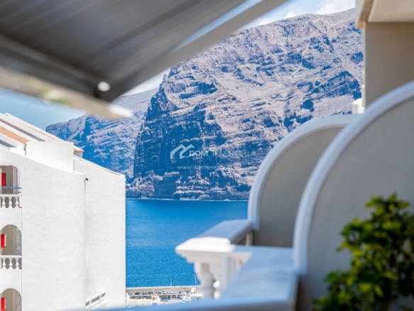 Imagen 1 de Apartamento en Venta en Santiago Del Teide Santa Cruz de Tenerife