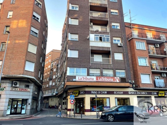 Imagen 3 de Oficina en venta en Talavera de la Reina de 173 m2