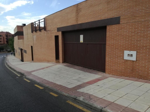 Imagen 3 de Plaza De Parking en alquiler en Toledo de 14 m2