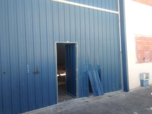 Imagen 2 de Nave Industrial Ocupada en el Viso de San Juan