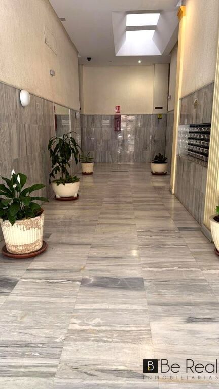 EXCELENTE PISO EN TORREMOLINOS (MÁLAGA)