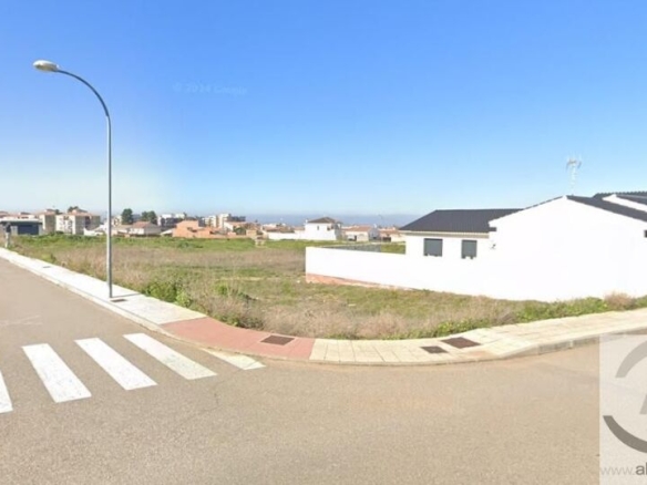 Imagen 3 de FANTASTICO TERRENO EN ARGES!!!!!