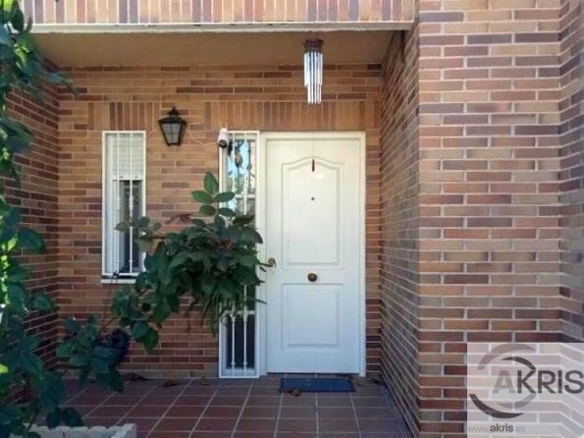 Imagen 3 de CHALET OCUPADO EN SESEÑA ¡¡¡¡¡¡ NO ADMITE VISITAS¡¡¡¡¡