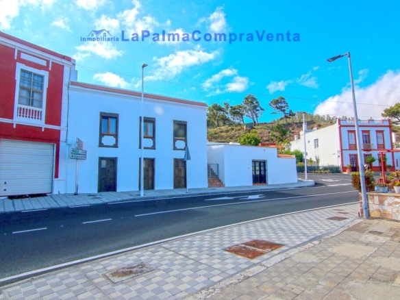 Imagen 2 de Casa-Chalet en Venta en Fuencaliente De La Palma Santa Cruz de Tenerife