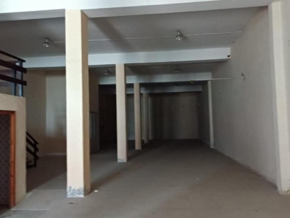 Imagen 4 de Local en venta en Quintanar de la Orden de 1035 m2