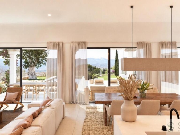 Imagen 3 de Casa-Chalet en Venta en Alicante Alicante