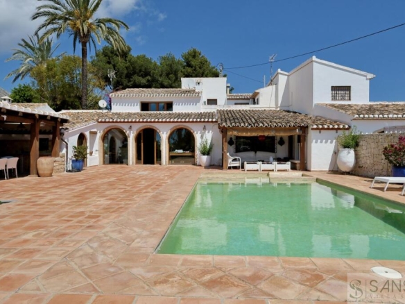 Imagen 2 de Casa-Chalet en Venta en Alicante Alicante