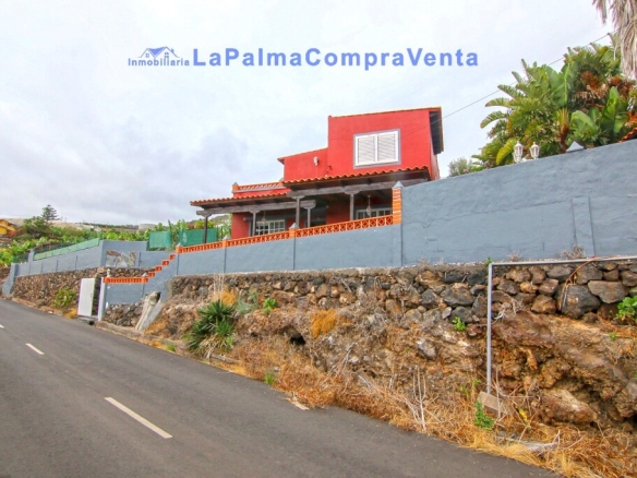 Imagen 4 de Casa-Chalet en Venta en Tijarafe Santa Cruz de Tenerife