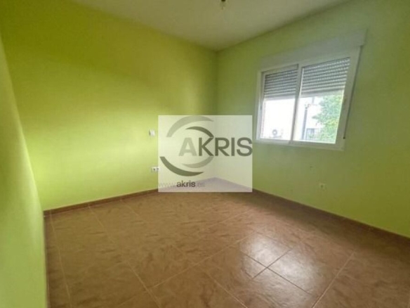 Imagen 3 de CHALET PAREADO EN RECAS