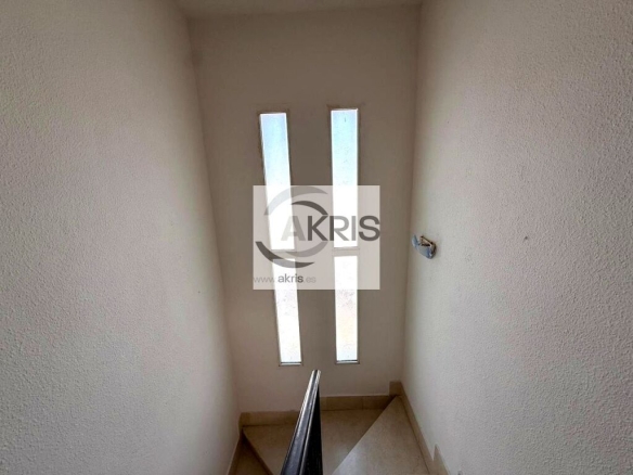 Imagen 4 de CHALET A REFORMAR EN CEDILLO DEL CONDADO