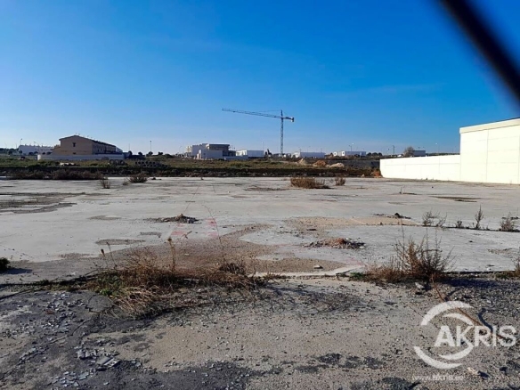 Imagen 1 de VENTA TERRENO INDUSTRIAL DE 6.860 M2 EN YUNCOS