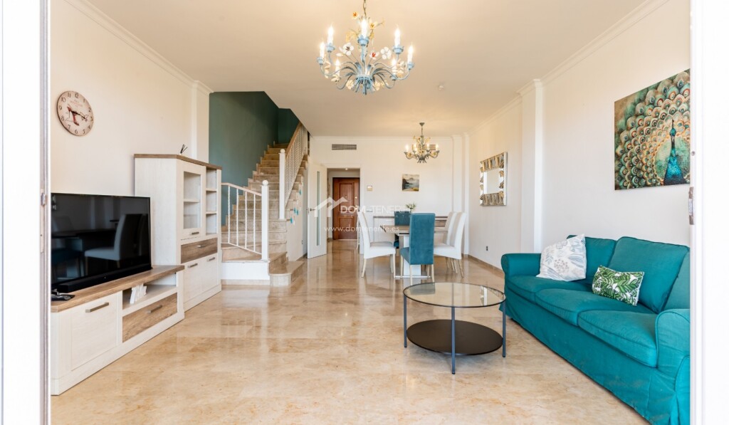 Imagen 2 de Casa de pueblo en Venta en Guia De Isora Santa Cruz de Tenerife