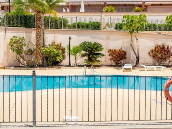 Imagen 3 de Casa de pueblo en Venta en Guia De Isora Santa Cruz de Tenerife