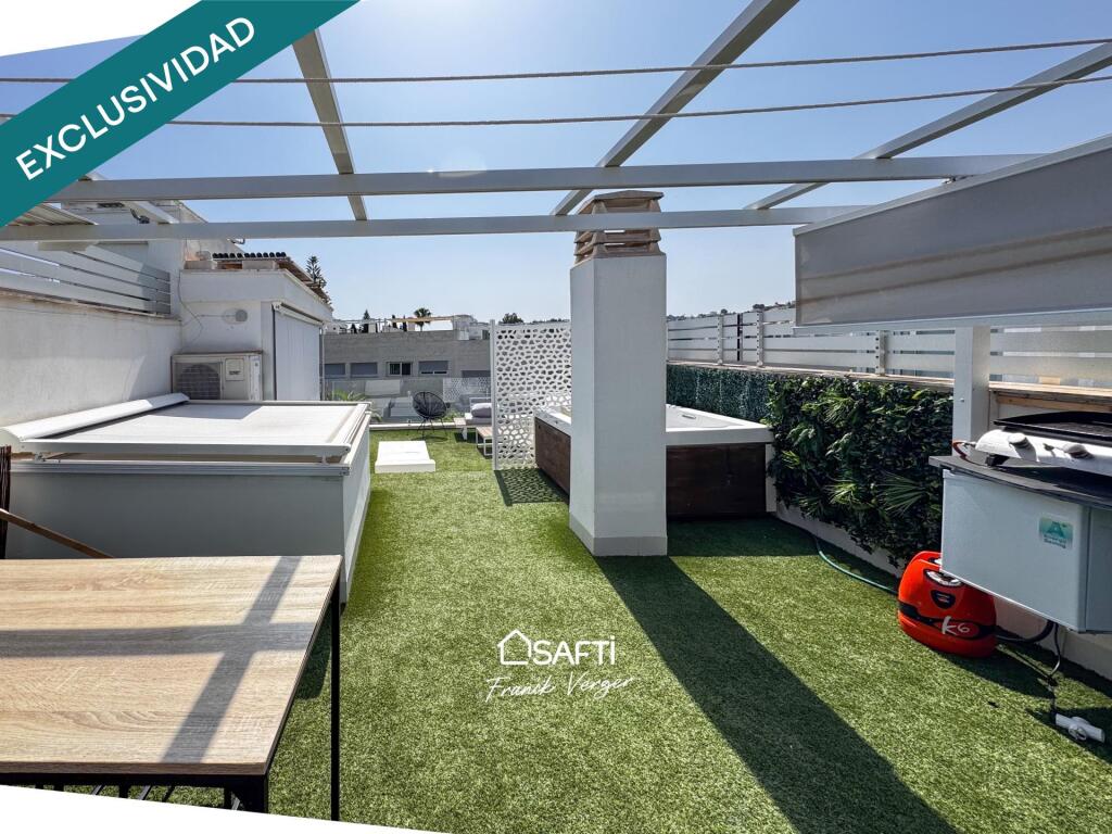 Imagen 3 de ATICO DE LUJO CON ROOFTOP LAS ROTAS DENIA