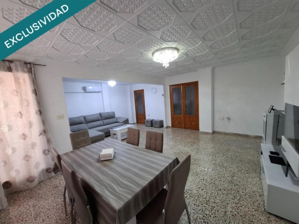 Imagen 3 de AMPLIO Y LUMINOSO PISO EN L'OLLERIA