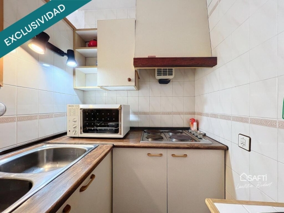 Imagen 4 de Encantadora Casa Adosada en Empuriabrava – Exclusiva de SAFTI