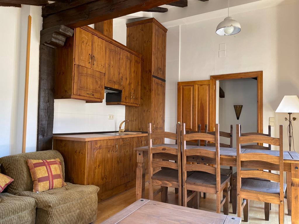 Imagen 2 de ALQUILER APARTAMENTO EN CASCO HISTORICO PARA ESTUDIANTES