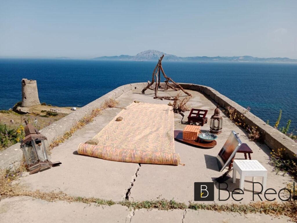 Imagen 3 de EXCEPCIONAL TERRENO RÚSTICO EN TARIFA CON VISTAS AL MAR Y GRAN POTENCIAL