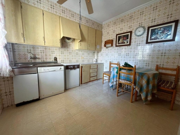 Imagen 4 de Amplio  adosado en Almoradí.