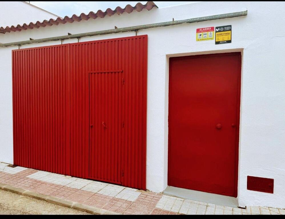 Imagen 3 de Casa cerca de badajoz. La Albuera. Sin comisión de agencia.