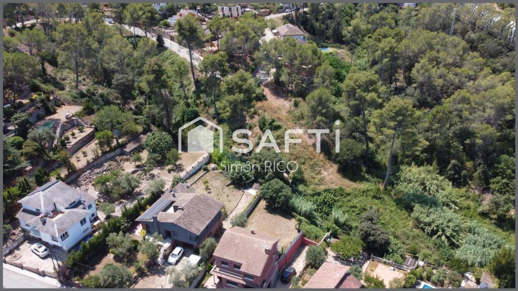 Imagen 2 de TERRENO RESIDENCIAL EN CERVELLÓ. A 18 MIN DE BCN