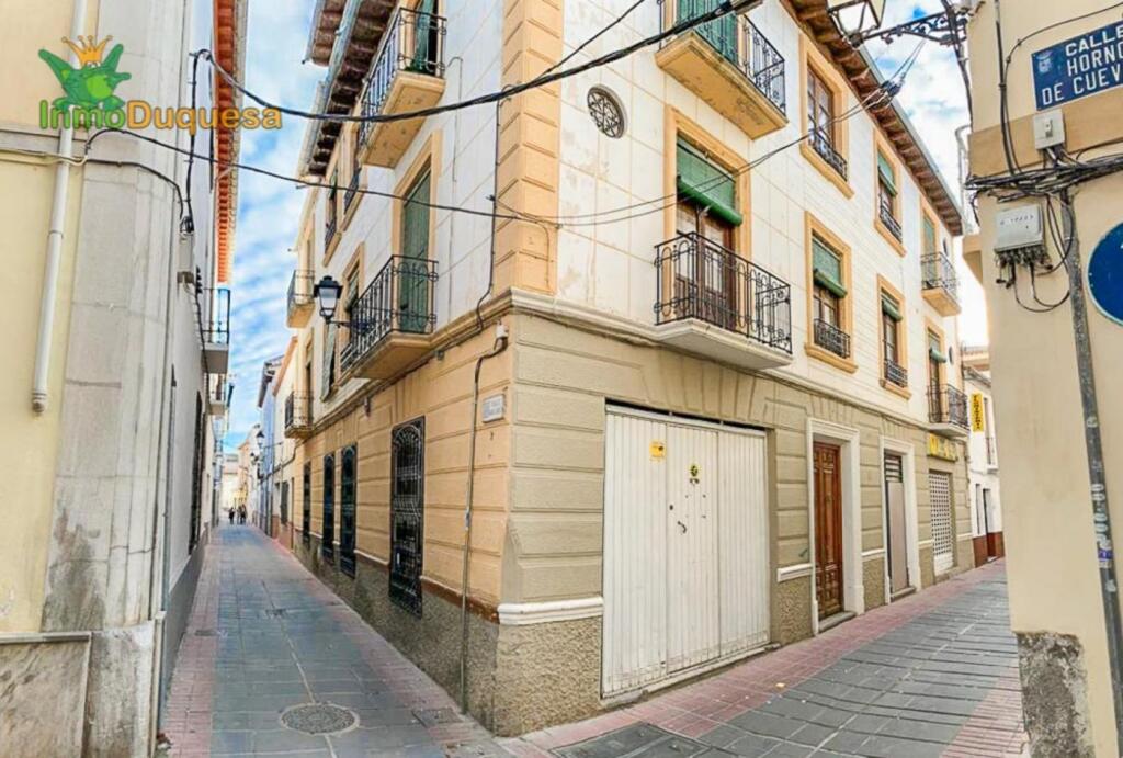 Imagen 2 de ¡¡HAZNOS TU OFERTA DE PRECIO!! Casa SEÑORIAL en ESQUINA a dos 2 calles en venta en Santa Fe