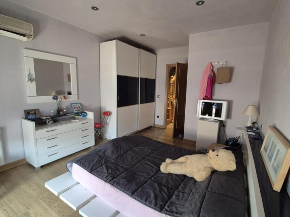 Imagen 2 de ? Chalet pareado con jardín en parcela de 200 m² – 167 m² construidos