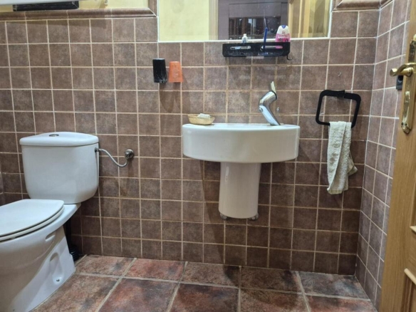 Imagen 1 de ? Chalet pareado con jardín en parcela de 200 m² – 167 m² construidos