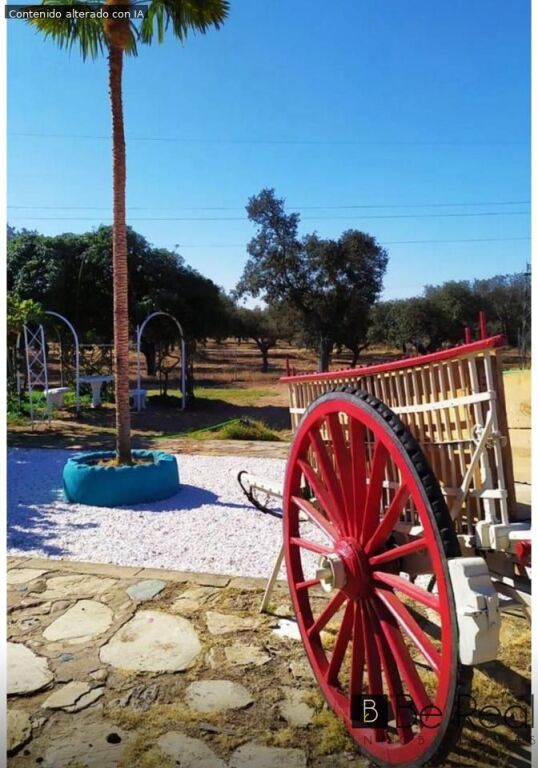 Imagen 4 de CHALET CON TERRENO A LAS AFUERAS DE BADAJOZ