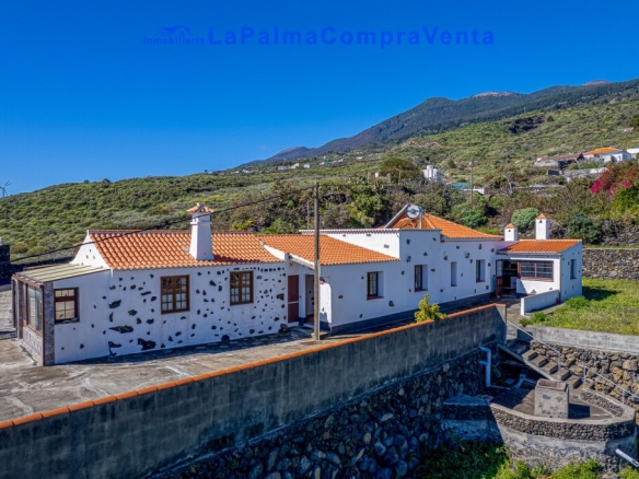 Imagen 4 de Casa-Chalet en Venta en Malpaises Santa Cruz de Tenerife