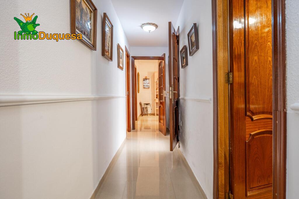 Imagen 3 de PISO REFORMADO CON PLAZA DE APARCAMIENTO Y TRASTERO.