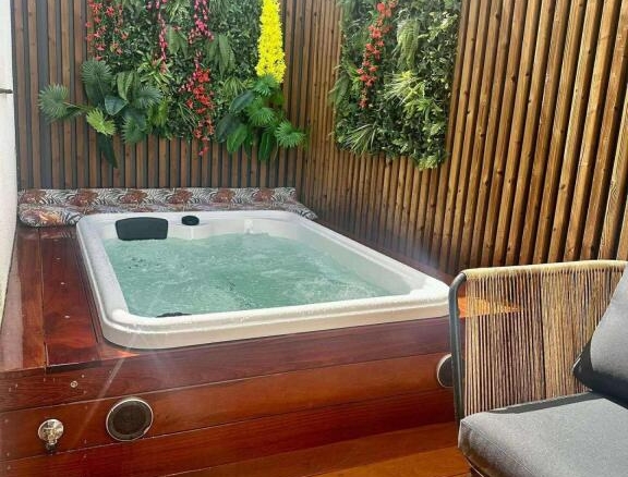 Imagen 2 de ¡Oportunidad! Casa de 4 habitaciones totalmente reformada en Empuriabrava.