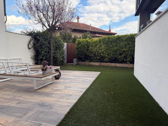 Imagen 3 de ESPECTACULAR CASA EN CENTRO CENTELLES!!