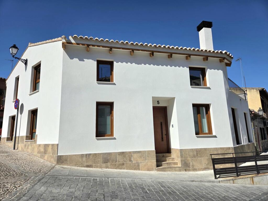 Imagen 2 de EXCLUSIVA VIVIENDA DE DISEÑO