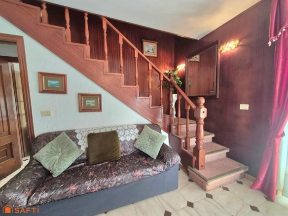 Imagen 4 de CASA INDEPENDIENTE CON GRAN PARCELA