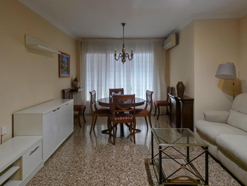 Imagen 2 de ? Alquiler piso 4 habitaciones en Lleida – Calle Vallcalent