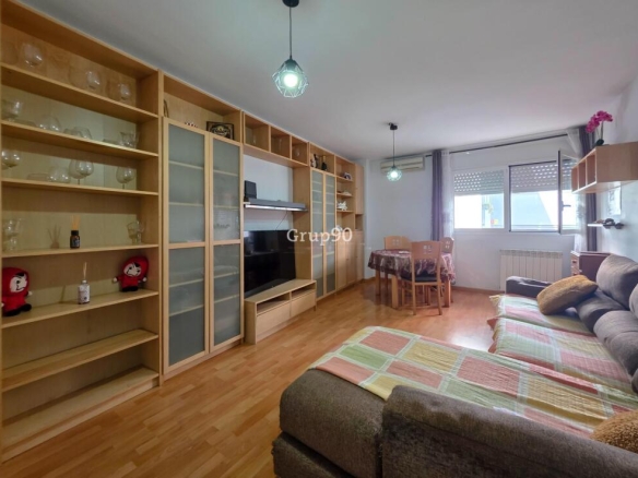 Imagen 1 de ? Gran oportunidad en Rosselló – Piso en venta con inquilino hasta 2029