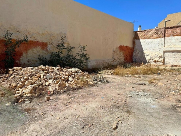 Imagen 3 de Terreno urbanizable en Barriada Cuatro Santos.