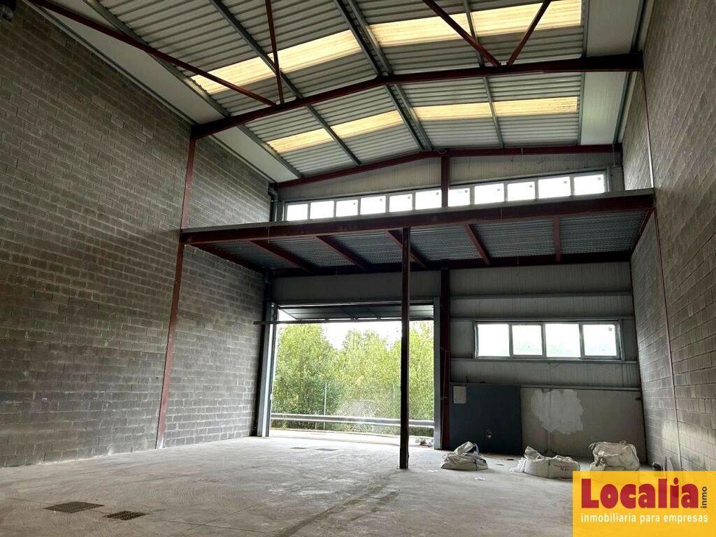 Imagen 3 de Nave en alquiler Polígono de Viérnoles