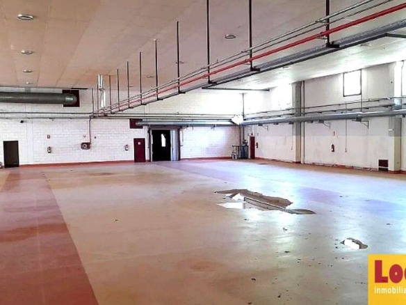 Imagen 2 de Oportunidad de nave industrial en Vitoria