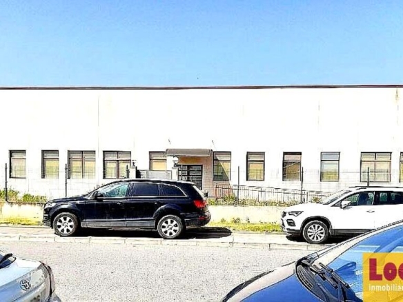 Imagen 3 de Oportunidad de nave industrial en Vitoria