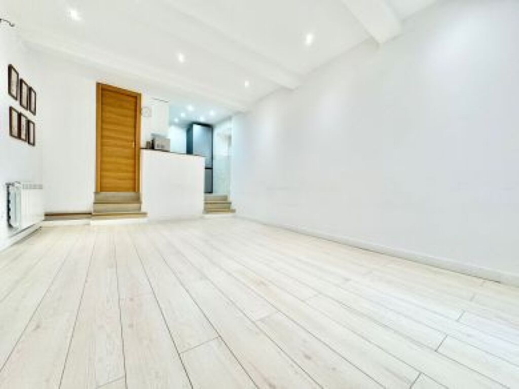 Imagen 4 de Casa de pueblo en Venta en Armentia Burgos