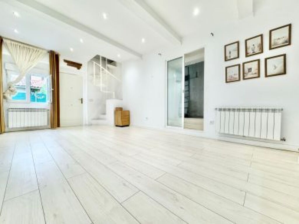 Imagen 3 de Casa de pueblo en Venta en Armentia Burgos