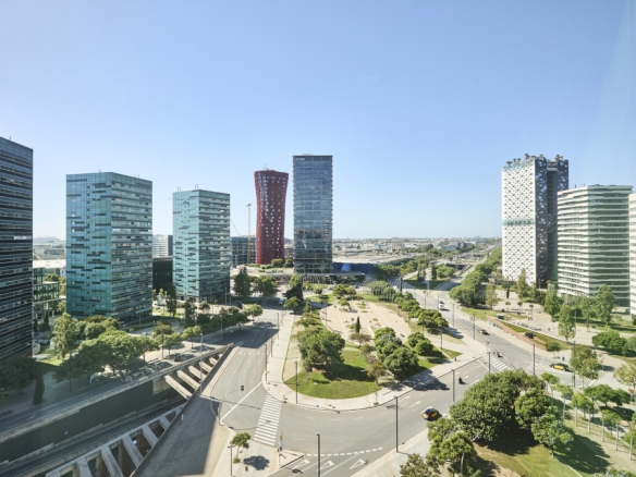 Imagen 1 de Oficina en Alquiler en Hospitalet De Llobregat Barcelona SANTA EULALIA