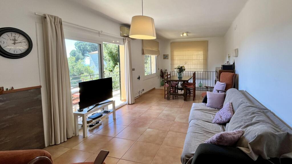 Imagen 3 de Oportunidad! Preciosa casa en la Urb. “Castella d’Indies”