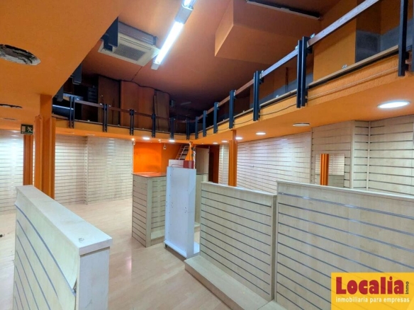 Imagen 2 de Local con excelente ubicación en Santander