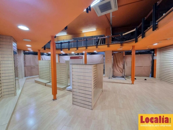 Imagen 4 de Local con excelente ubicación en Santander